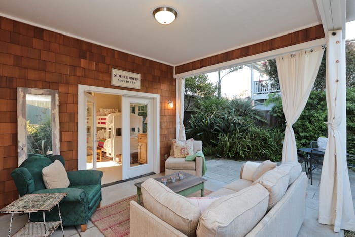 Seacliff Luxury Home