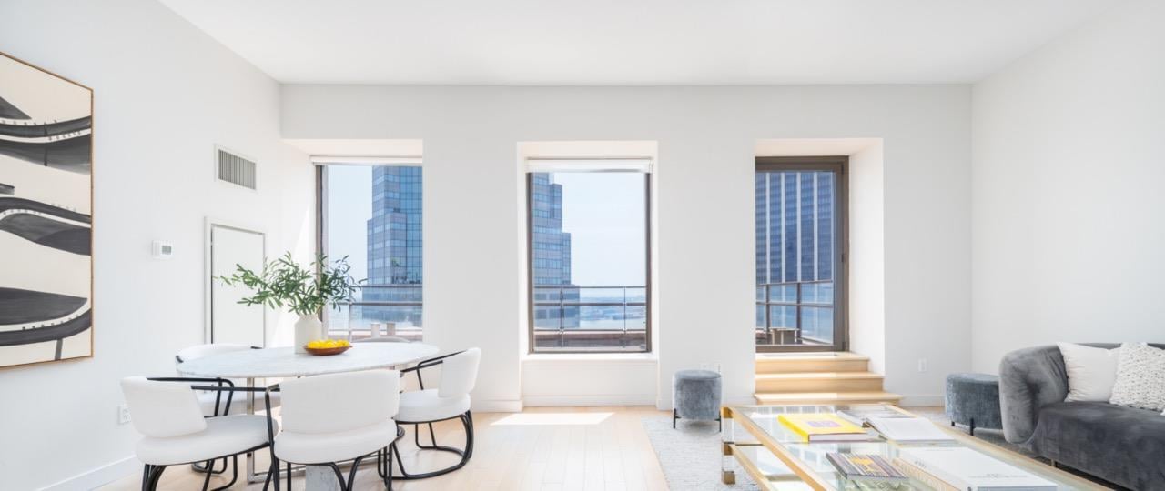 75 Wall Street, Apt 37-C