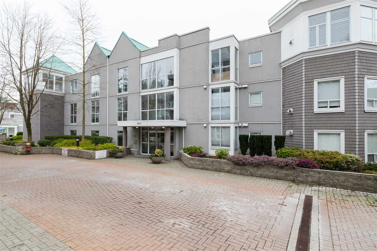 112-8460 Jellicoe St