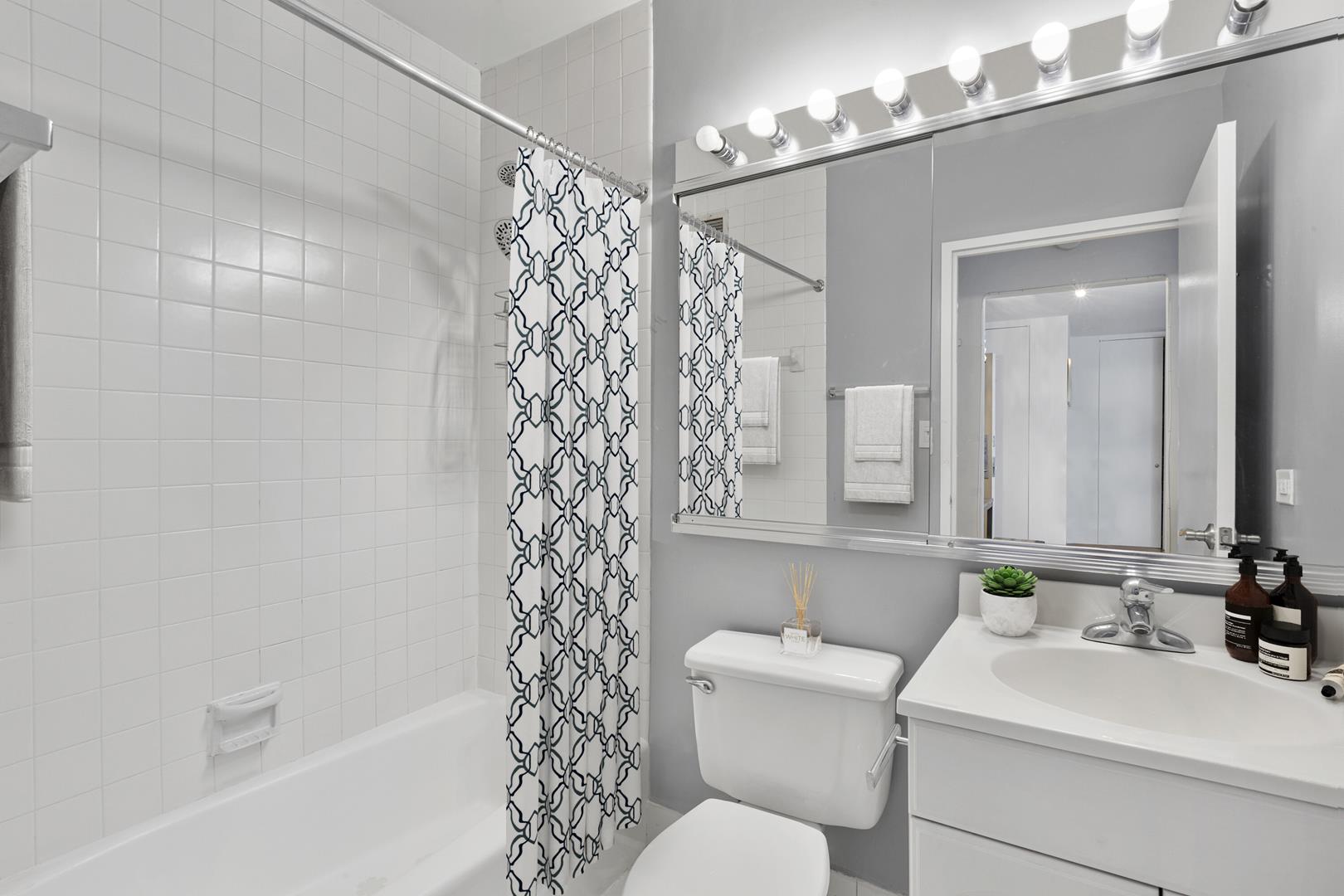61 West 62nd Street, Apt 19-N