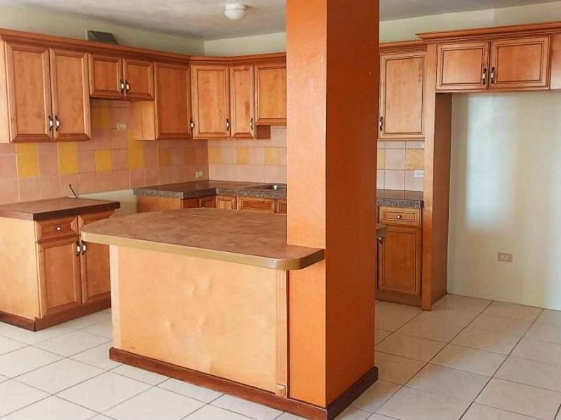 482 Paraquita Bay 2 Bedroom Apartment