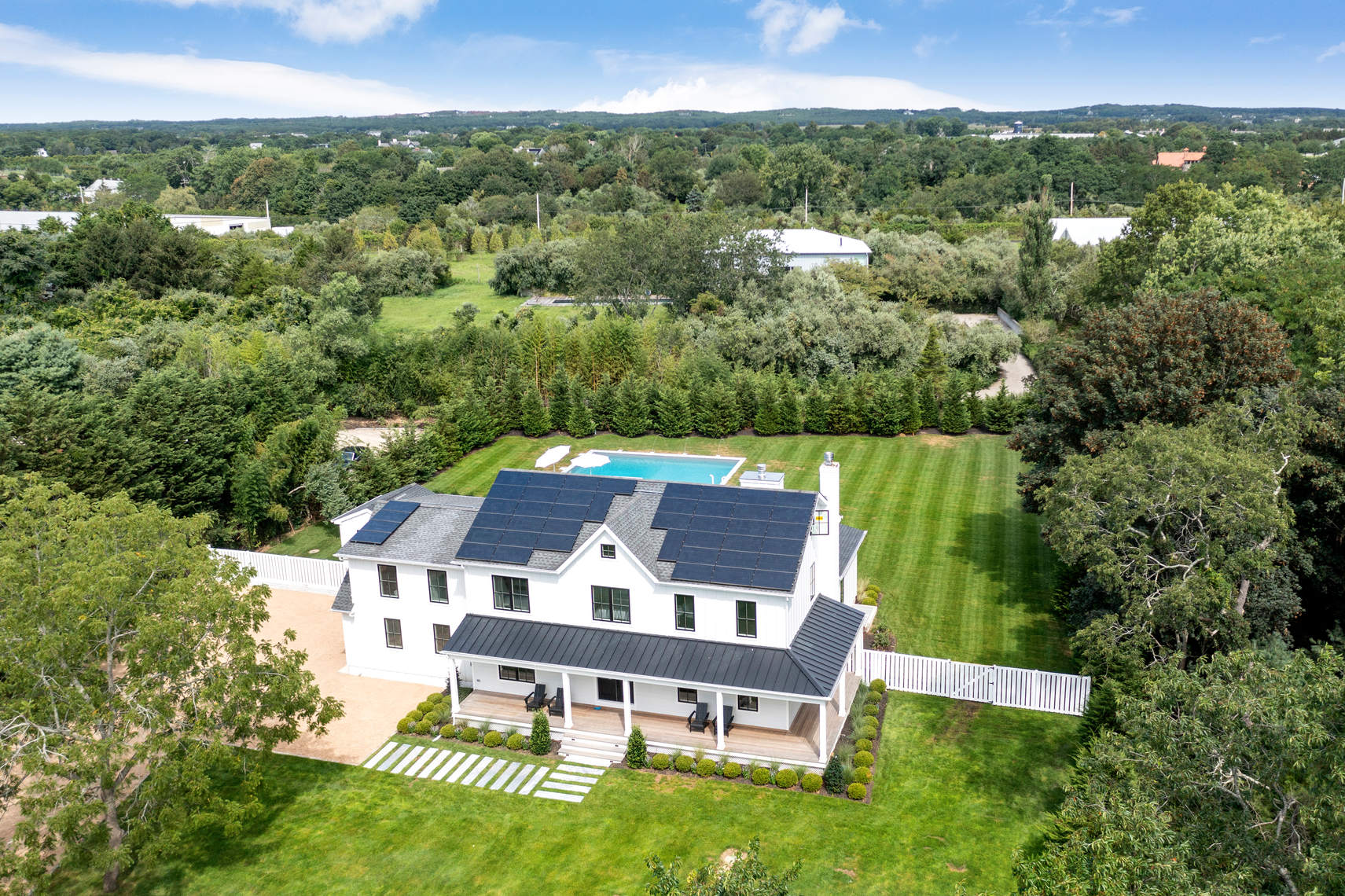 Bridgehampton Village New Construction Modern Farmhouse