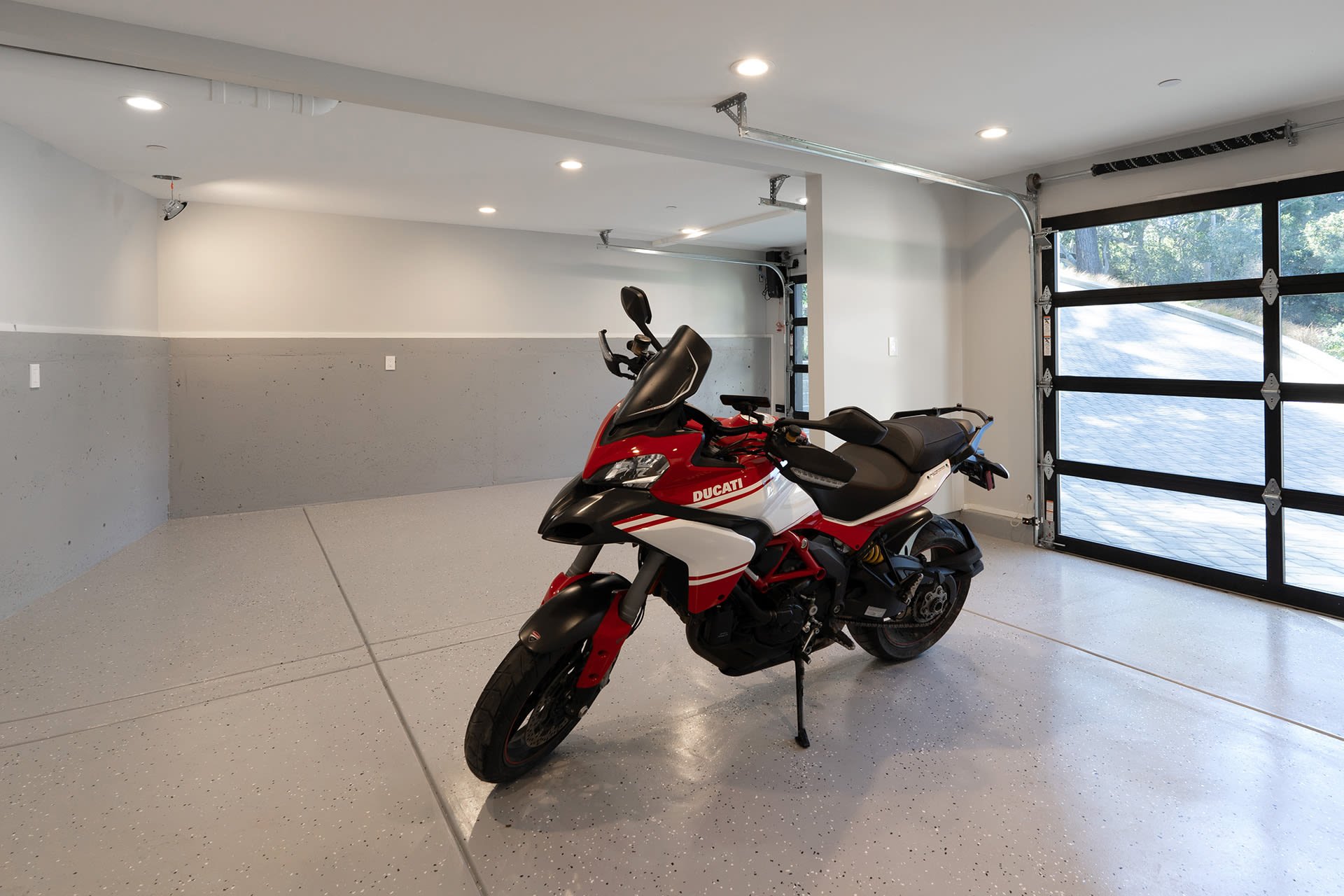 Modern Carmel Gem - 25498 Hatton Rd