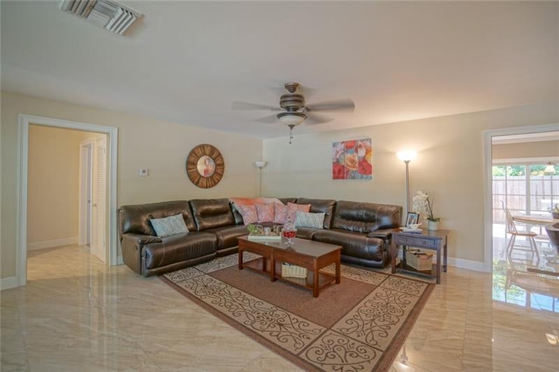 5171 NE 18th Ter
