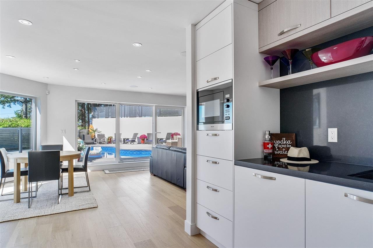 233 Bayview Rd