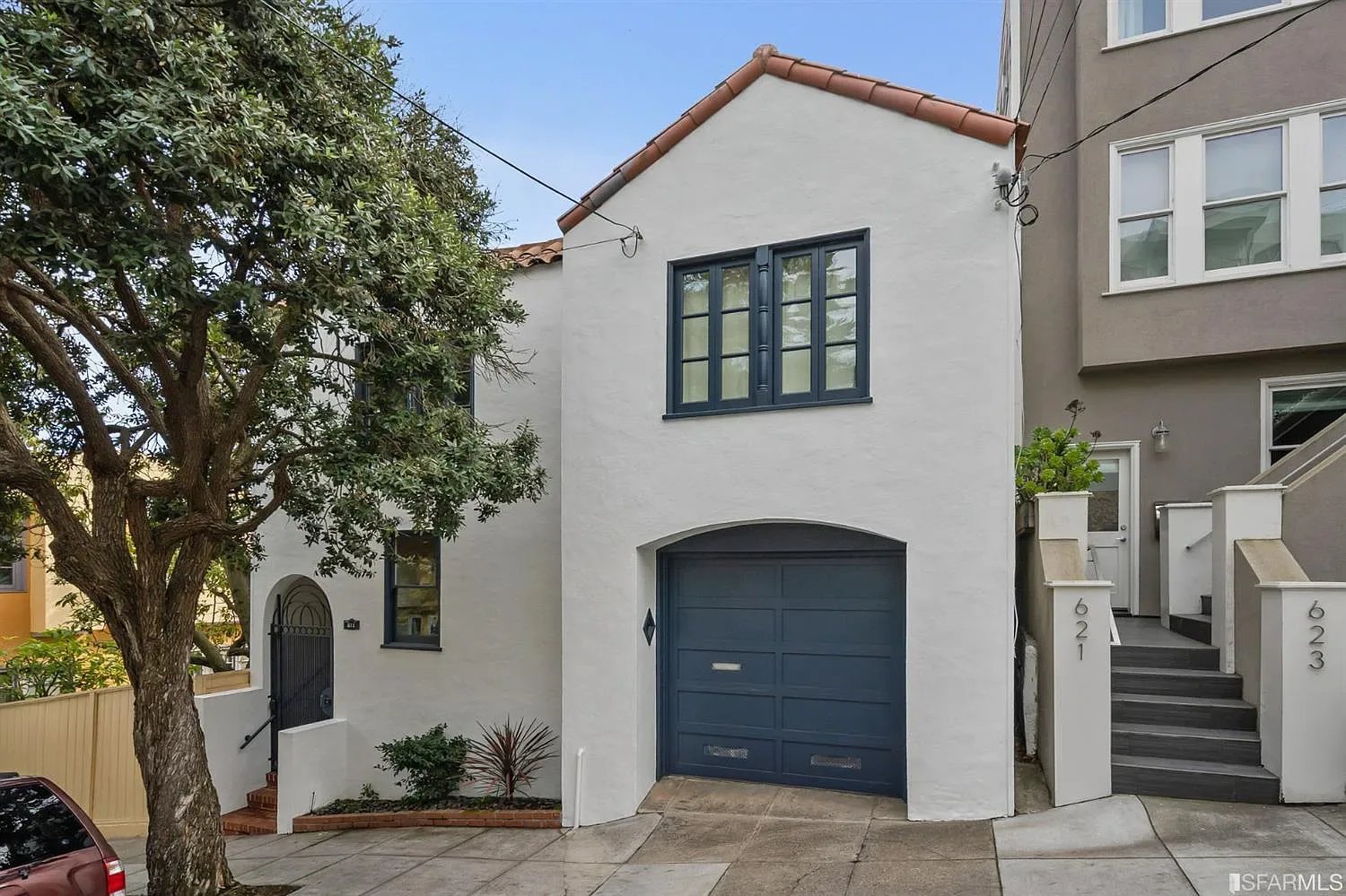 615 Alvarado St