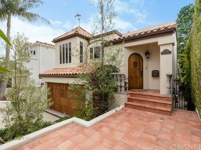 3005 Maple Avenue