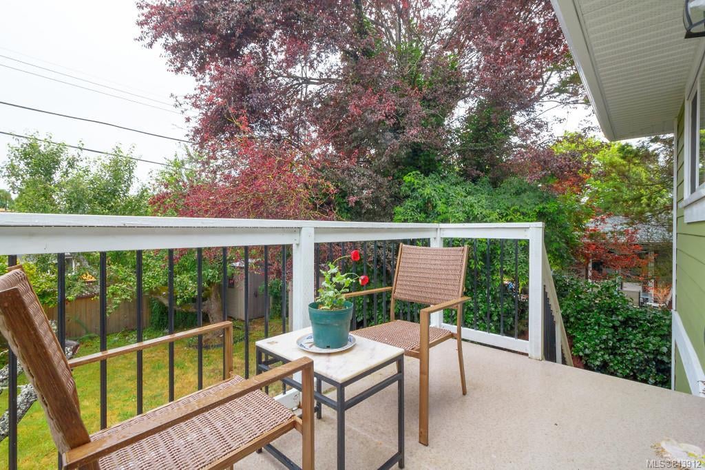 3236 Frechette St, Saanich