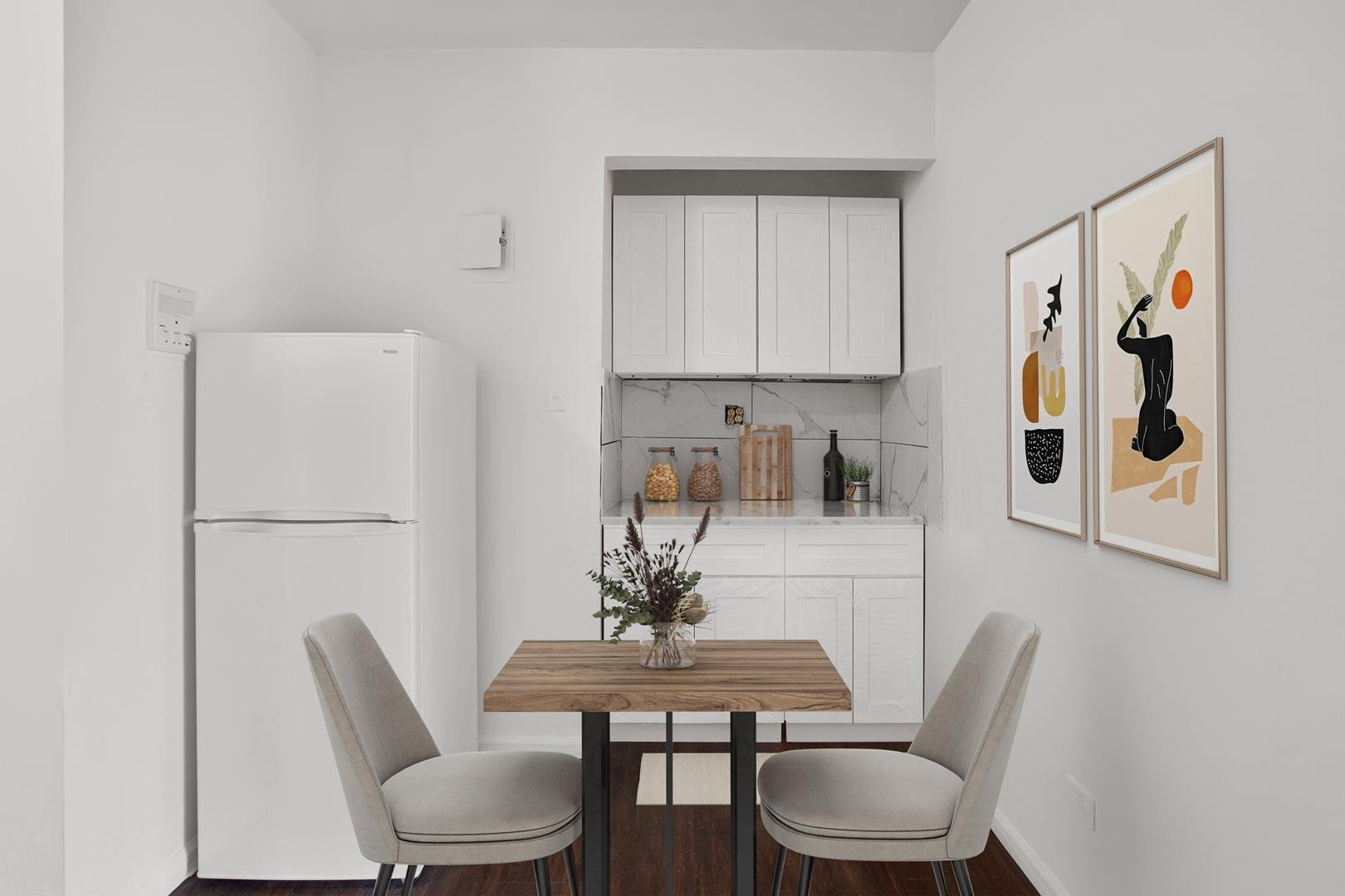 206 East 81st Street, Apt 5-A