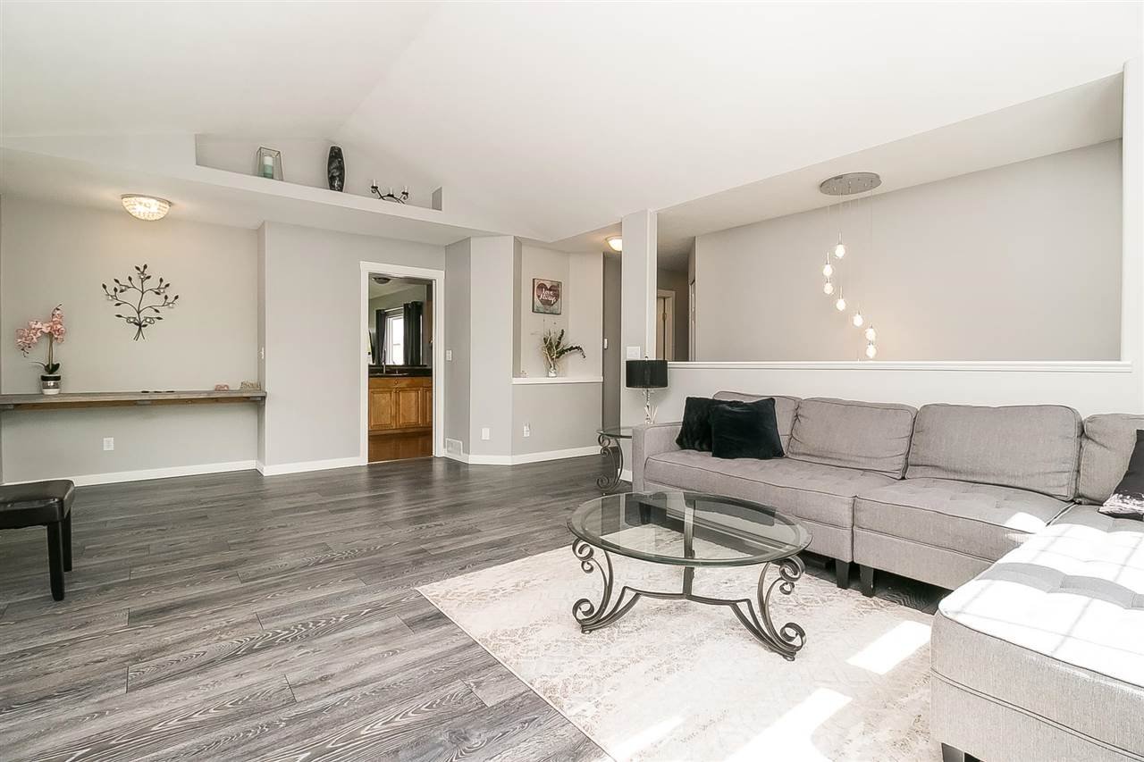 27075 26 Ave