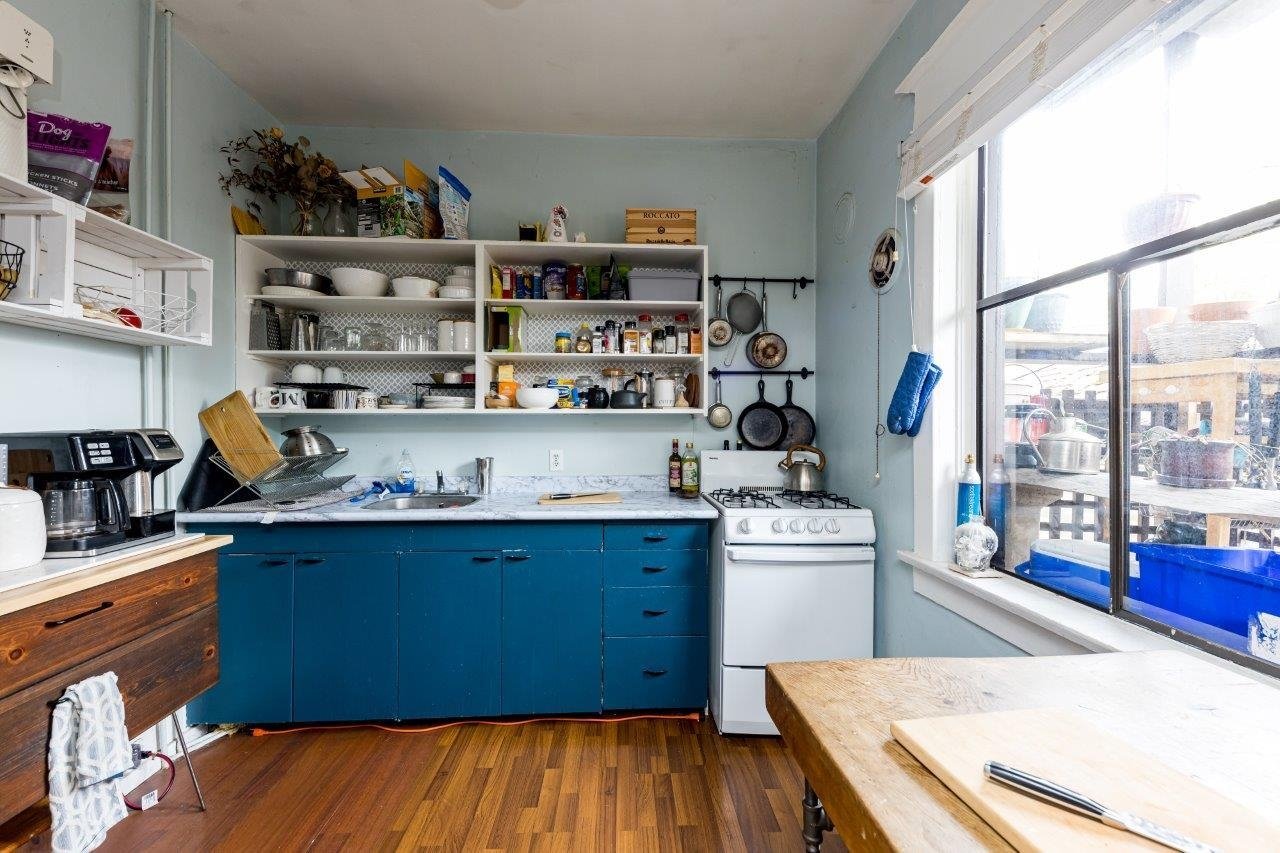 2043 Stainsbury Avenue, Vancouver