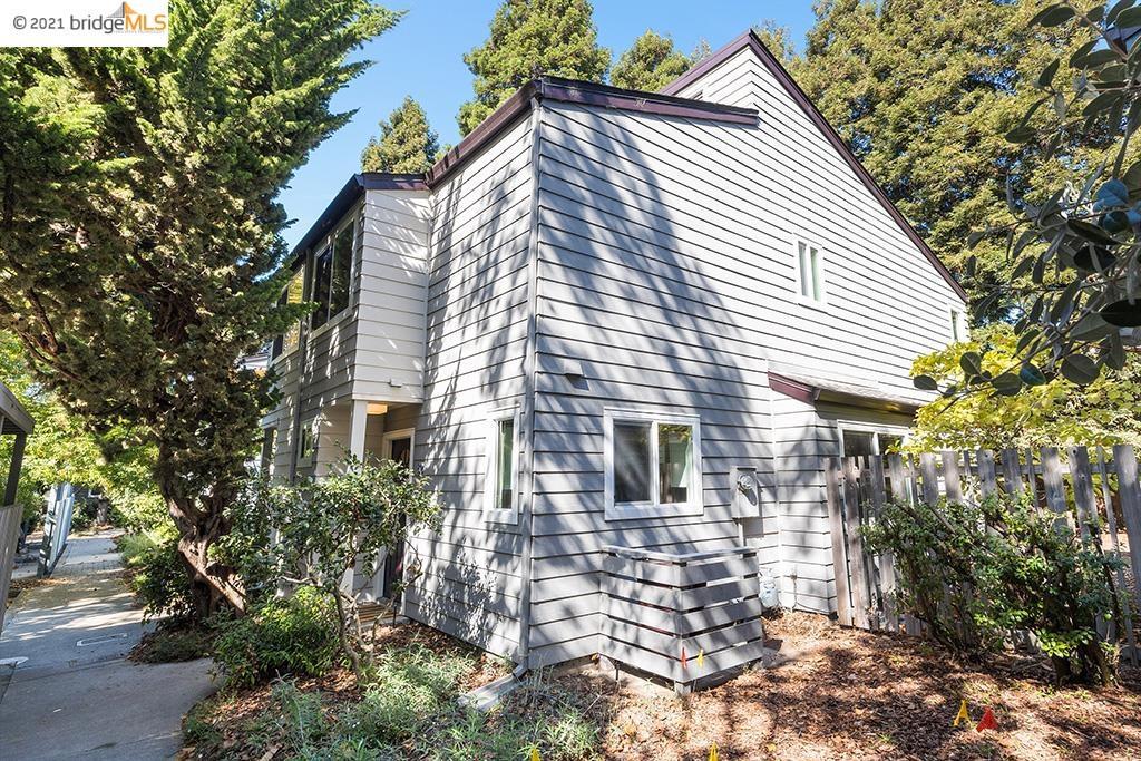 82 Emery Bay Dr