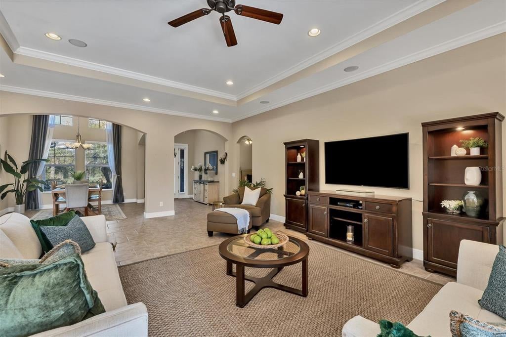 5211 Lake Overlook Ave, Bradenton, FL 34208
