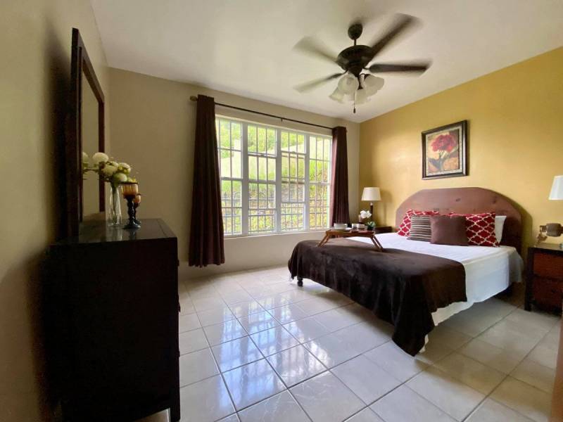218 Brewer's Bay 2 Bedroom Apartment