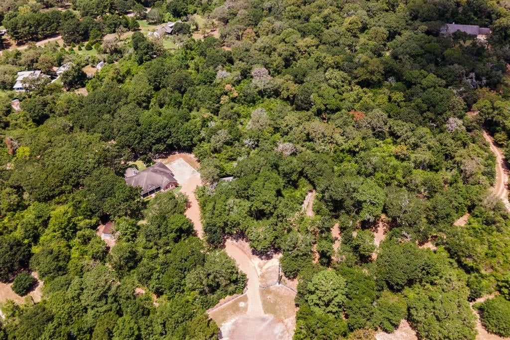 610 Post Oak Road Bellville, Tx 77418