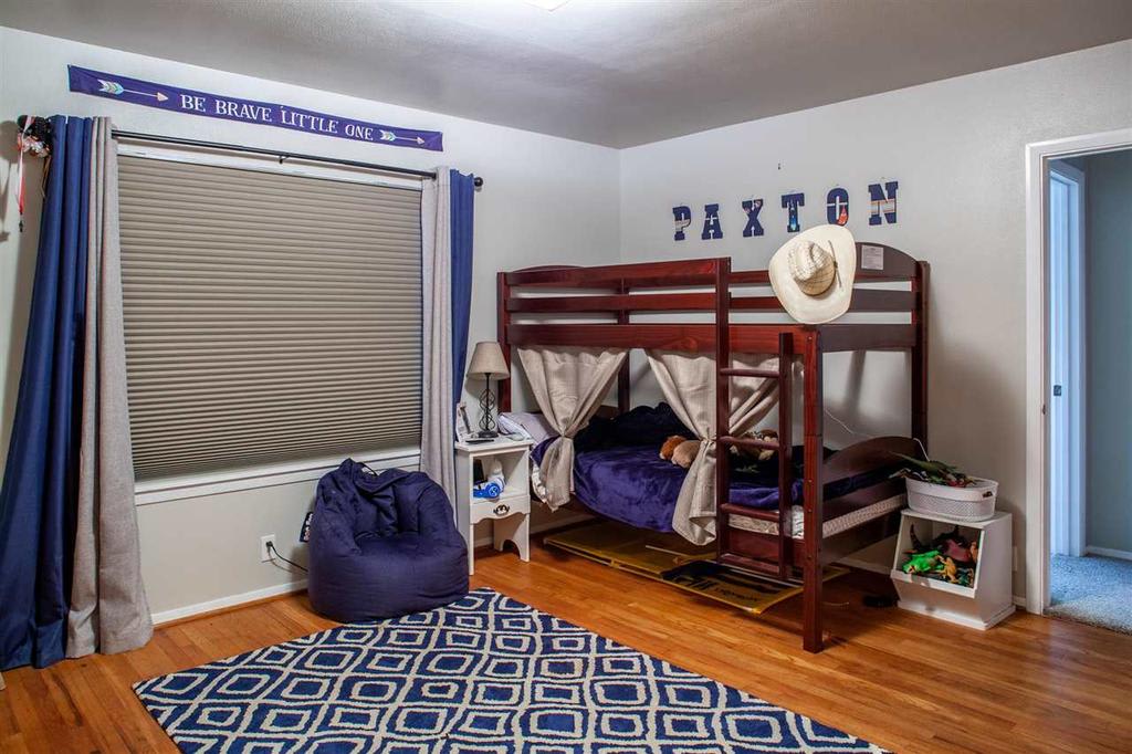 308 W Lampasas