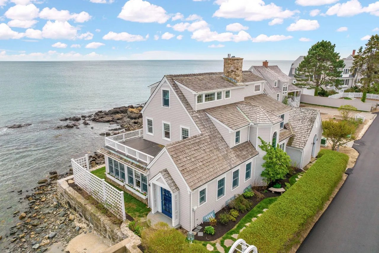Maine Home for Sale – 8 Lords Point Road, Kennebunk – $3,850,000