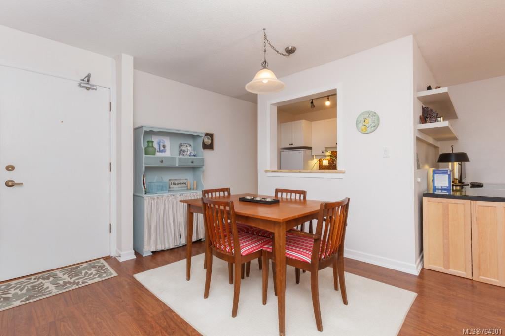 308-3277 Glasgow Ave, Saanich