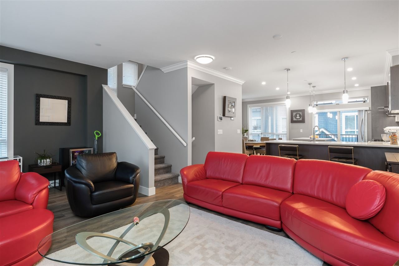 303-1784 Osprey Dr