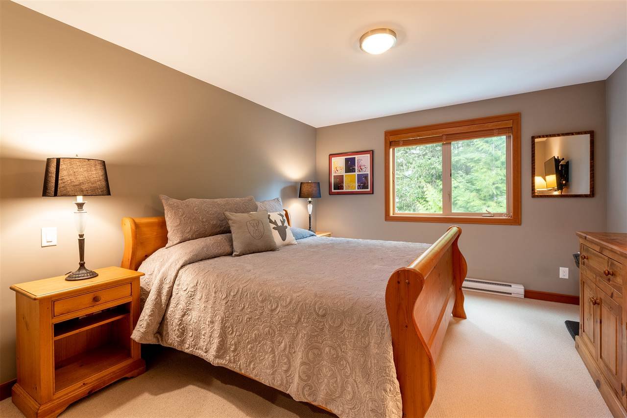 25-4661 N Blackcomb Wy
