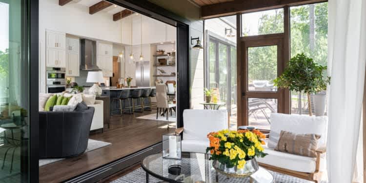 House Tour: Modern Mountain