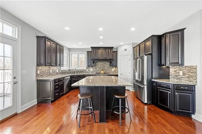 1002 Coldstream Dr