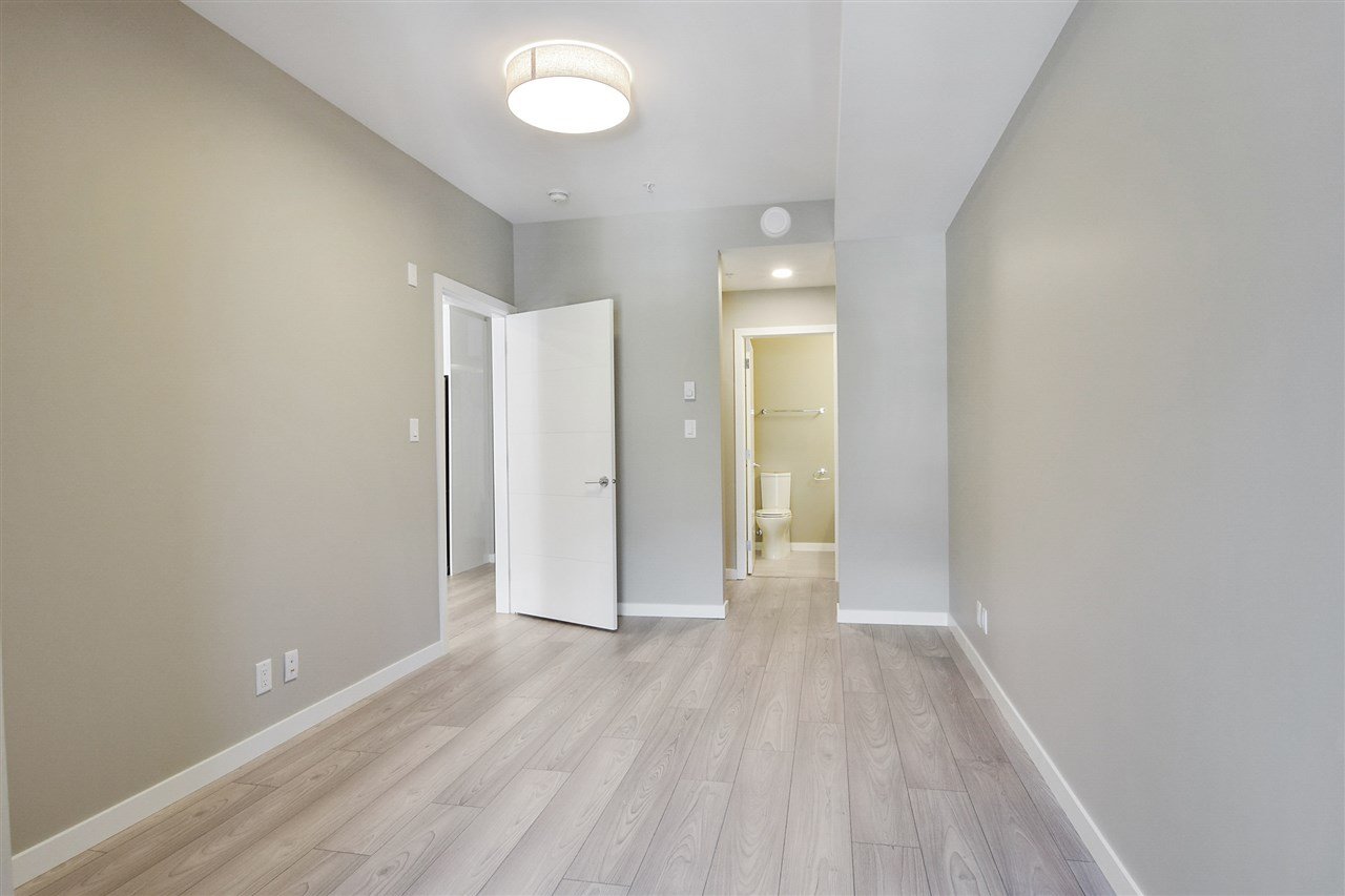 507-38033 Second Ave