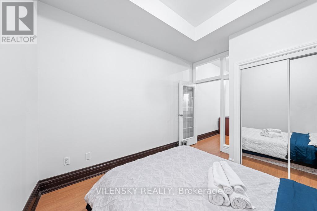 #BSMT -9193B Bathurst St