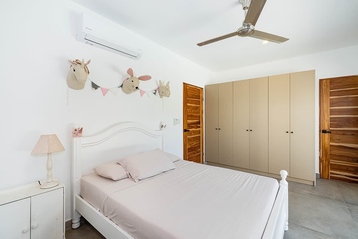 Casa Eloisa | 4 Bedroom Contemporary Home in Hacienda Pinilla