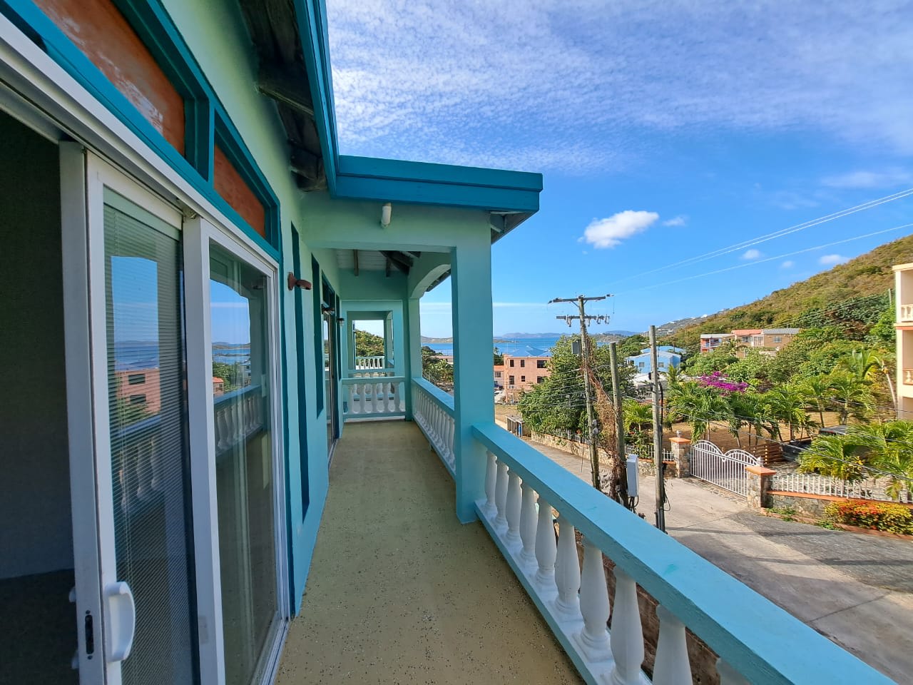 194 Multifamily With Charming Views