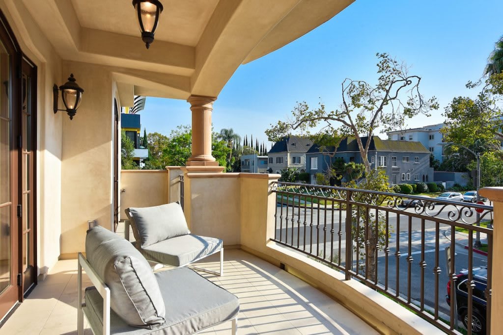 462 S. Maple Drive #2