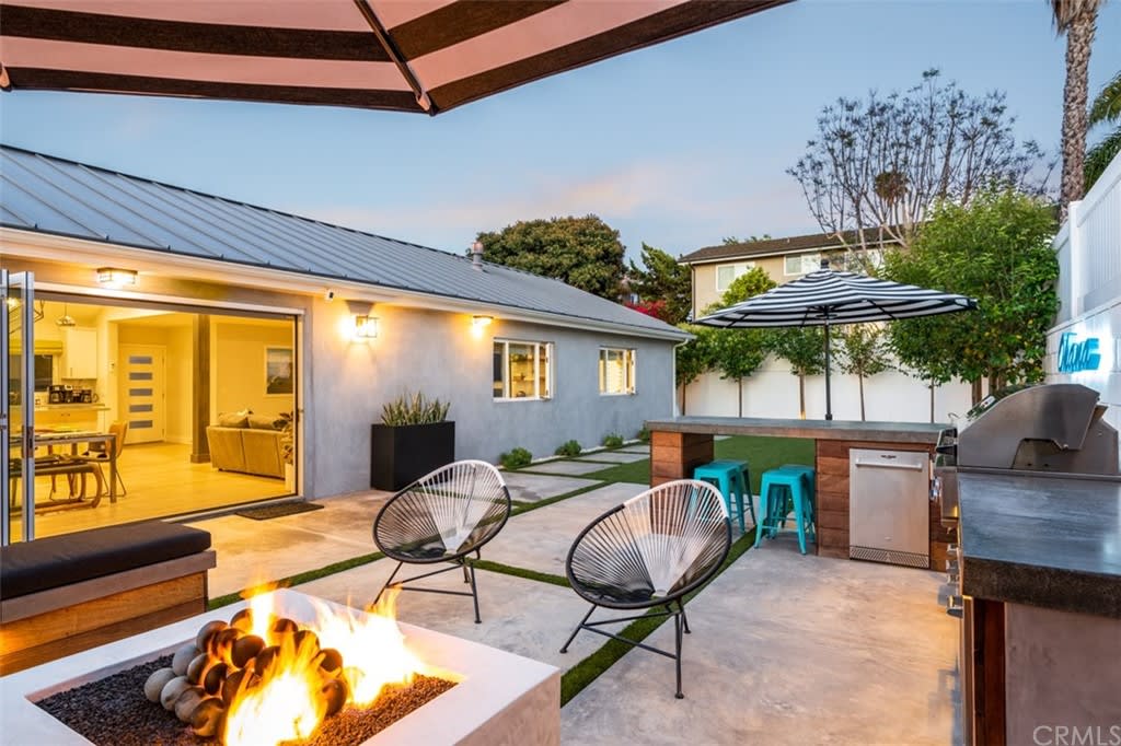 325 23rd Street