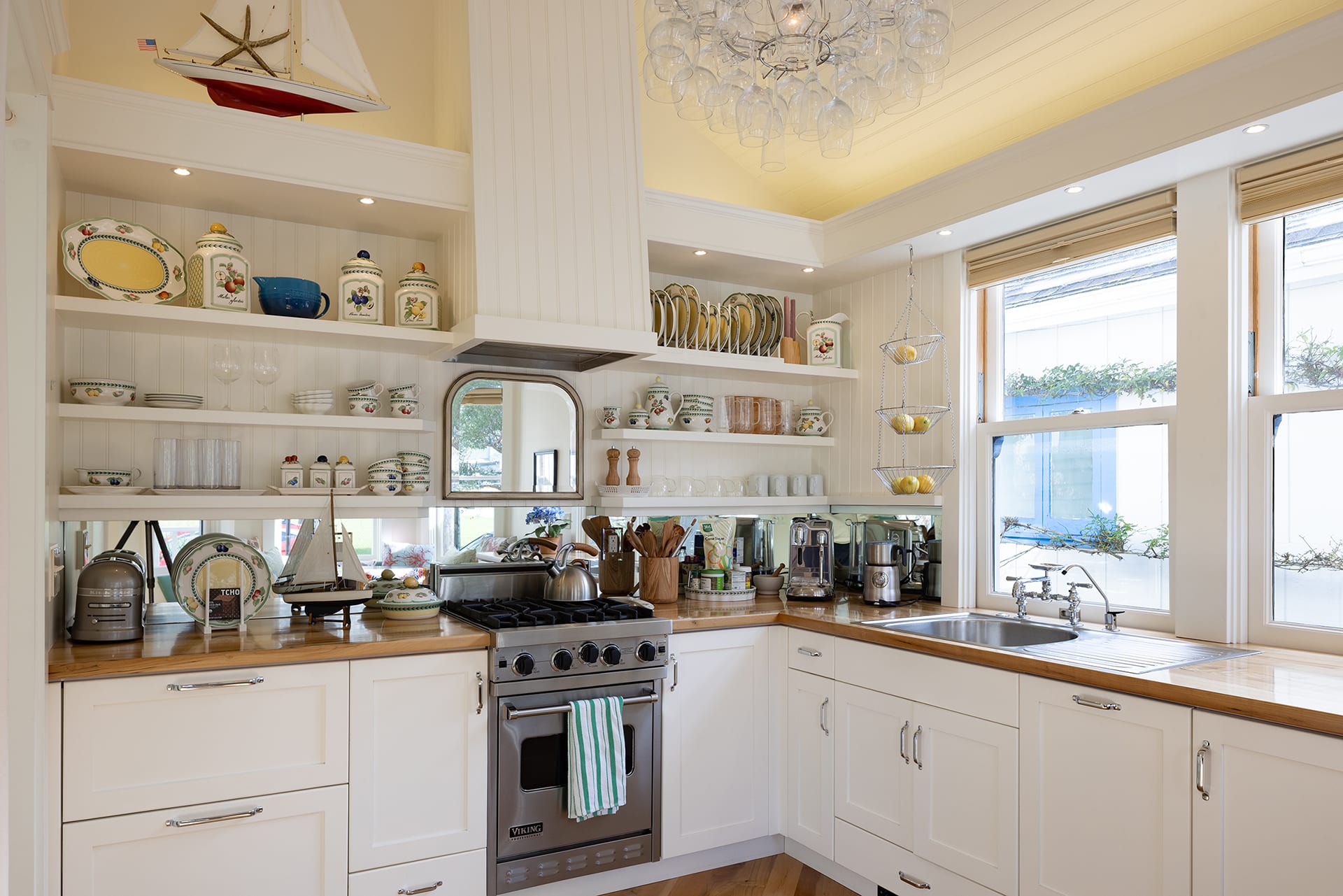 Pacific Grove Jewel - 141 Caledonia Ave