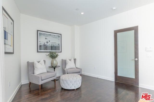 125 Pacific St #3