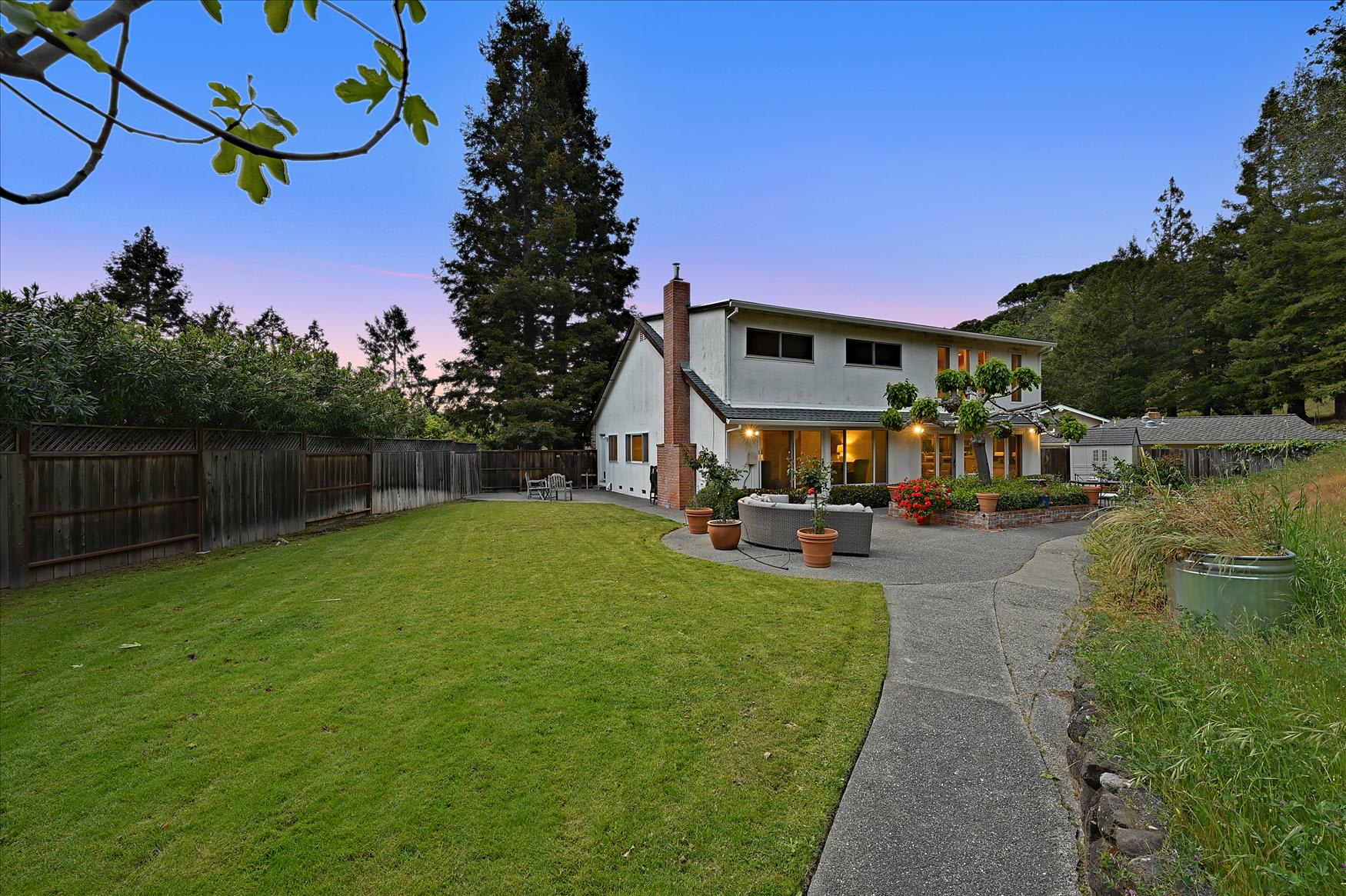 99 Broadmoor Court