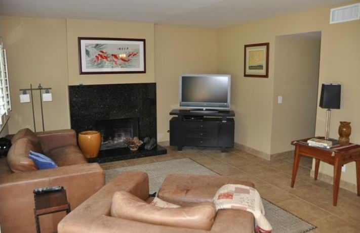 7254 Mimosa Dr