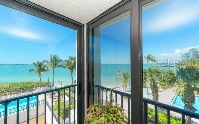 11 SUNSET DR #101