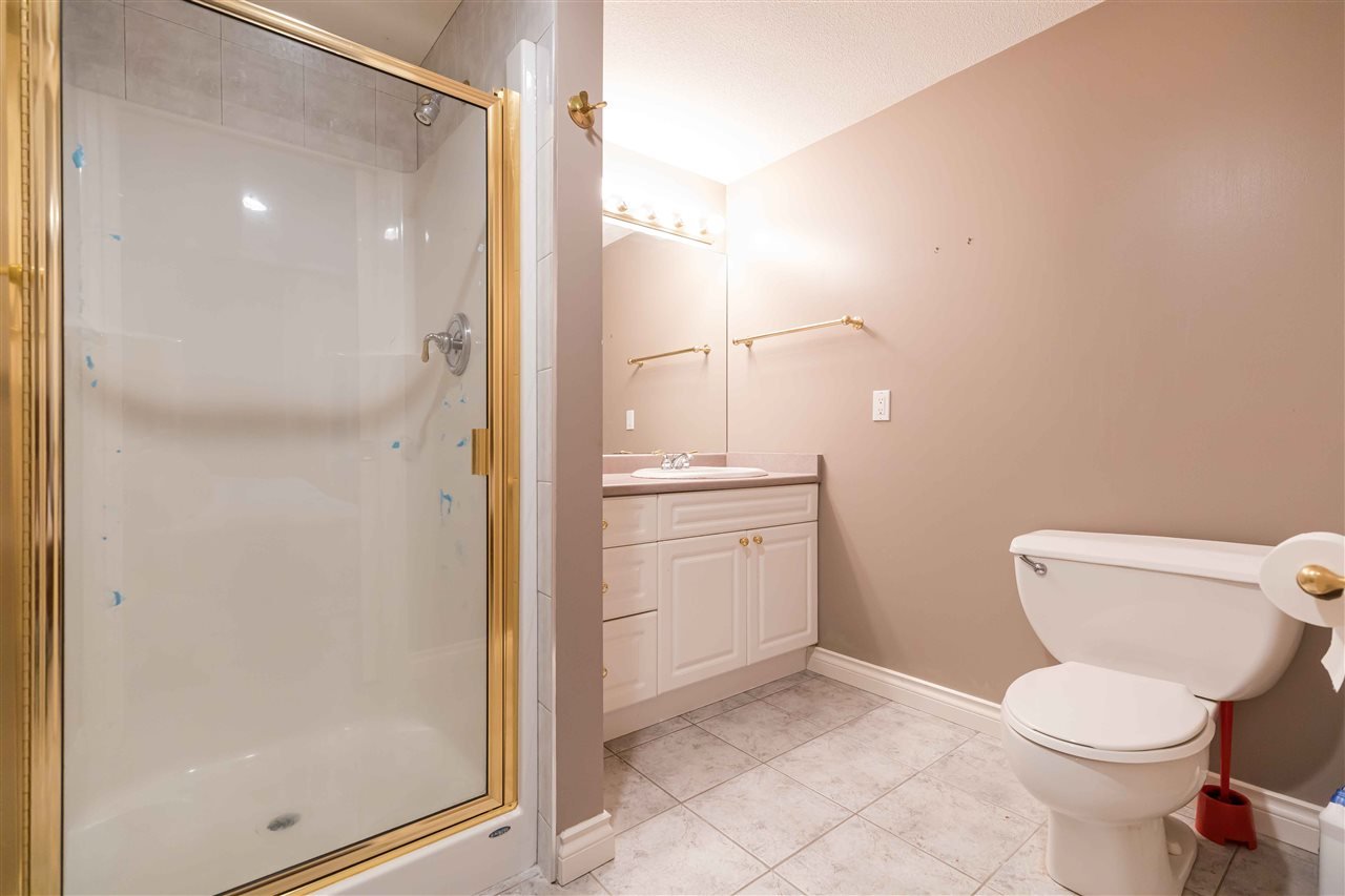 2221 Tanager Place, North Vancouver