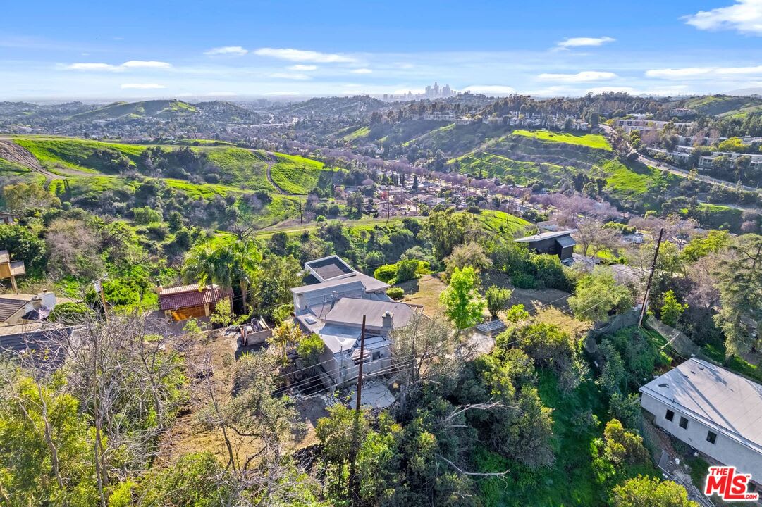 The Karl Howenstein Residence in Pasadena