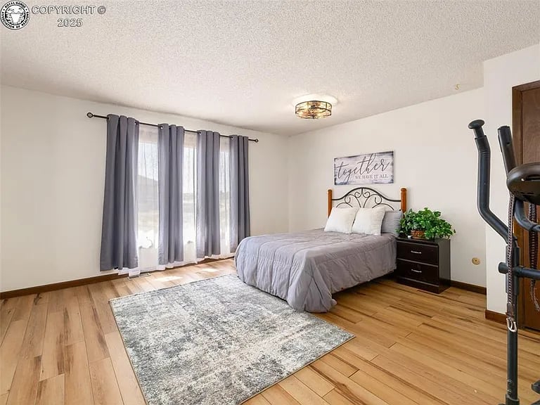 346 S McCulloch Blvd