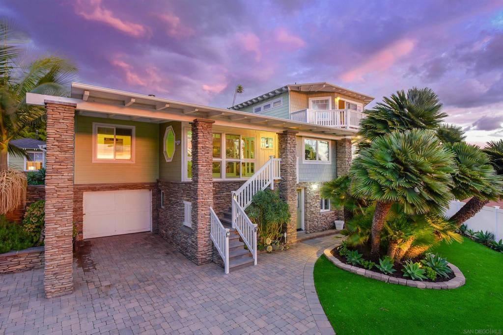 222 Barbara Ave