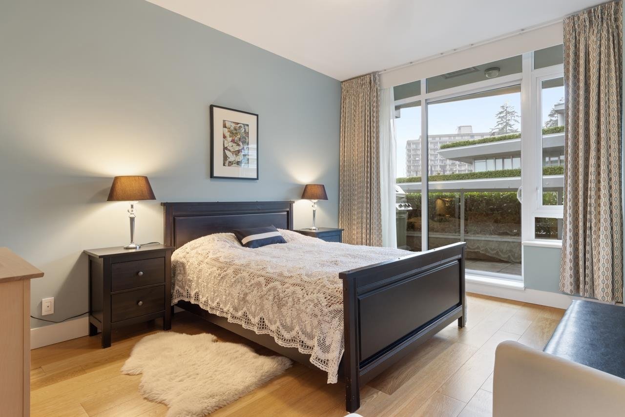 504-866 Arthur Erickson Pl