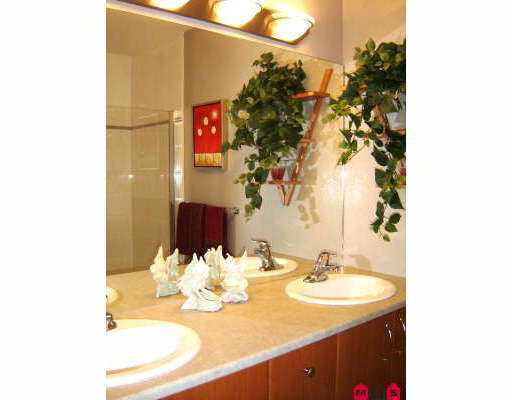 172-12040 68th Ave