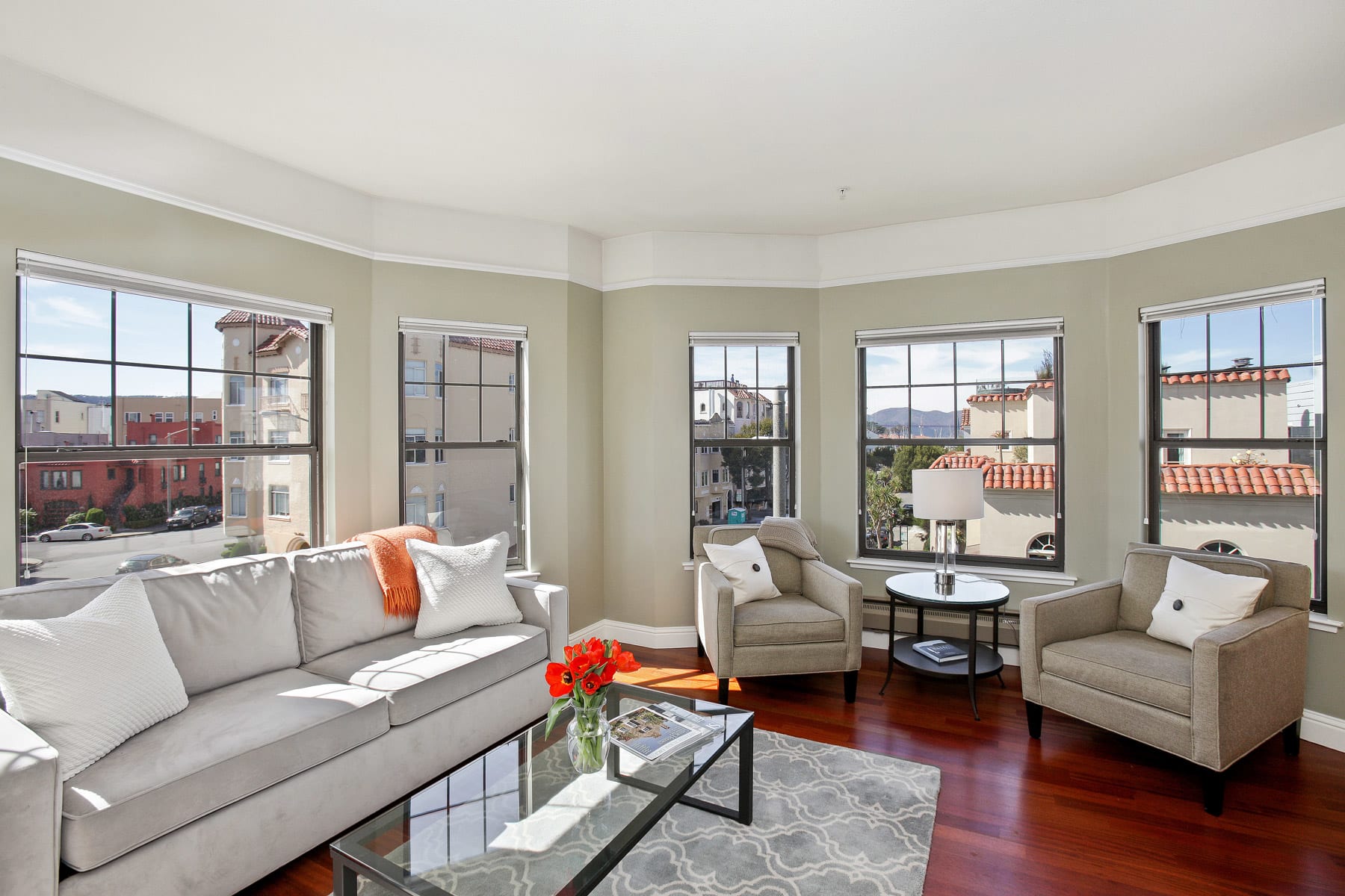 400 Avila Street, Unit 202