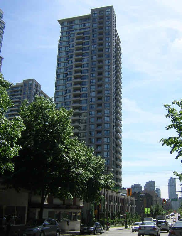 2001-928 Homer St