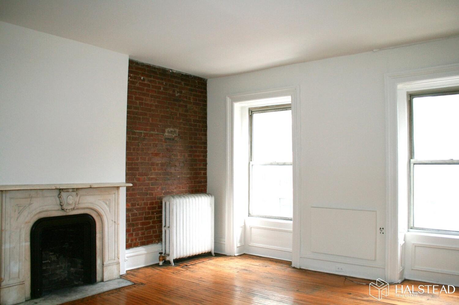 856 Lexington Ave, Unit 5