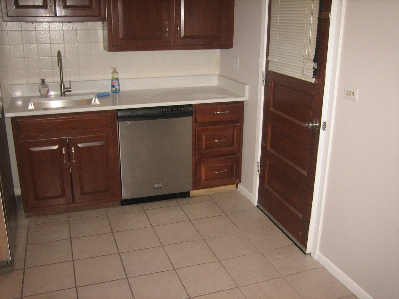 1512 W TOUHY Ave #1