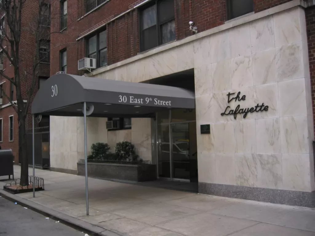30 E 9th St, Unit 3