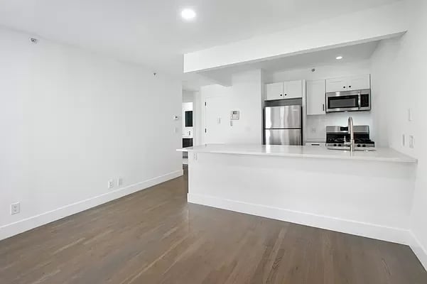 149 Franklin Street Unit: 3R