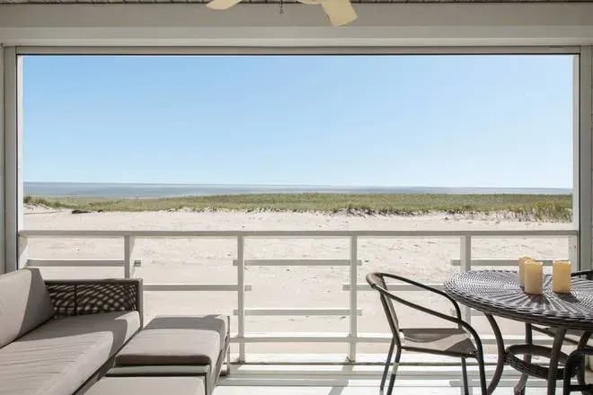 459 Dune Road Unit: 6A